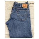 Collectorï¿½s Levi Strauss 517 Red Label Jeans