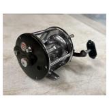 Vintage Heddon 409 Level-Wind Salt Fishing Reel