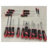 Tool Bundle - Assorted Screwdrivers Set of 19