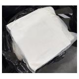26ï¿½ X 15ï¿½ BATH TOWELS. 12 PER PACK. 28