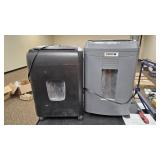2 used paper shredders