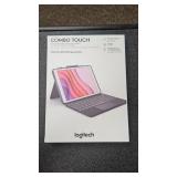 Logitech combo Touch Detachable keyboard case