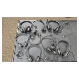 Used headphones  2 wireless 6 plugins