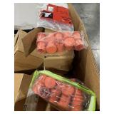 BUNDLE OF VARIOUS MISCELLANEOUS ITEMS. NEW IN