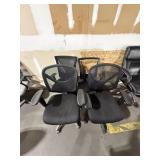 SET A FOUR OFFICE CHAIRS