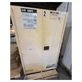 FLAMMABLE LIQUID STORAGE CABINET. CONTENTS