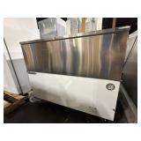 Beverage Air milk cooler commercial refrigerator