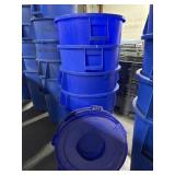 BUNDLE OF FOUR LAVEX PLASTIC TRASH CANS. FIVE