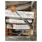 PALLET OF VARIOUS ITEMS. UNKNOWN QUANTITY. SLIDE