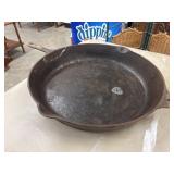 15' Wagner Sidney Large Heavy Cast Iron Skillet