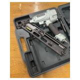 Hitachi 15 -Gauge Pneumatic Angled Finish Nailer