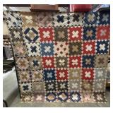 "Courthouse Square" Lightweight English Quilt