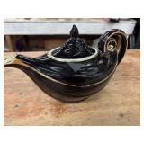 Vintage Hall Aladdin teapot in glossy black with
