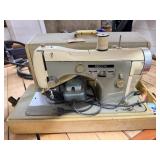Vintage Necchi Supernova Automatica Sewing