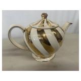 Vintage Teapot made by Sadler in England,