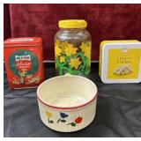 4 pc. vintage 1-gallon glass sun tea jars  yellow