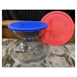 Pyrex Glass Mixing Bowls with Lids. 4qt and 2qt.