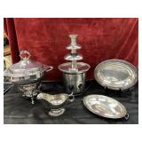 6 pc. vintage Silverplate chafing dish and lid on