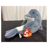 RARE TY Beanie Baby "WAVES the Whale" 1996