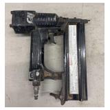 Campbell Hausfeld pneumatic 18-gauge brad nailer