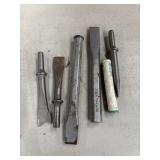 Assorted mix of pneumatic air hammer chisel bits