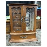 Vintage dresser top jewelry Box.