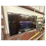 65' Samsung flat screen TV with remote. Works