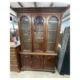 Traditional Mahogany China Hutch Cross Hatch Glass