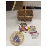 East West Distributing 3-D decorative plate And