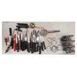 An assorted mix of kitchen utensils