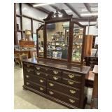 20th-century Bassett Dresser