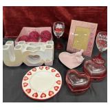 19pc  Bundle of CUTE valentines decor.