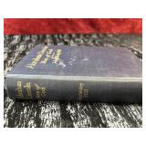 2 pc. Hardcover edition of 'Abraham Lincoln: Man