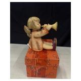 Goebel Hummel figurine 'Joyous News' (Hum 40).