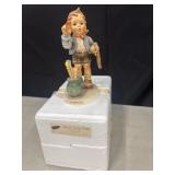 Goebel Hummel porcelain figurine 'The Artist'