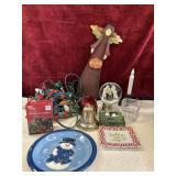 Boundless Christmas: lights,plate,glitter globe,