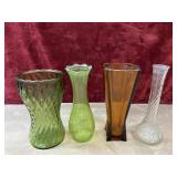 Bundle of vases.