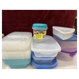 Bundle of meal prep containers.