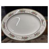 Fitz & Floyd 'Winter Holiday' 17-inch oval