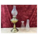 Brass kerosene oil lamp, brass  and glass