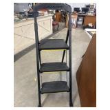 Gorilla Ladders 3-Step Pro-Grade Steel Ladder