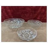 Bundle of serving bowls.