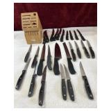 Bundle of knives Annï¿½s knife block.