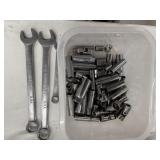 Variety of chrome-plated socket wrench, and