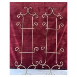 2 Vertical Wall-mounted Decorative Plate Racks.