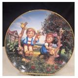 1989 Danbury Mint Hummel 'Apple Tree Boy and