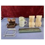 Rumah Gadang, Ashtray Chinese mugs, chopsticks,