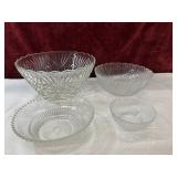 Bundle of punch bowl and serving bowls.