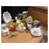 Vintage bundle of miniature figurines.