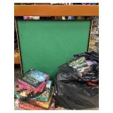 Bundle puzzles and portable  green felt-topped